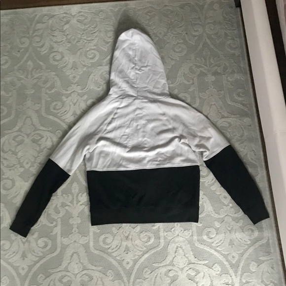 Pink jacket - Picture 3 of 3